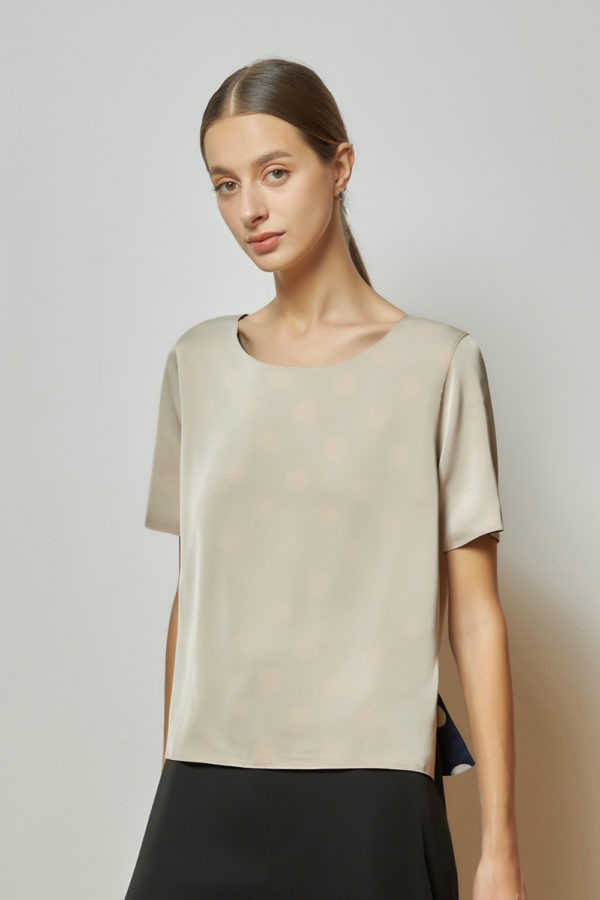 Reversible Basic Blouse I with navy polka dots and solid beige (reverse side)