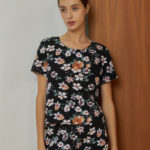 Reversible Basic Blouse II with black floral prints and solid beige