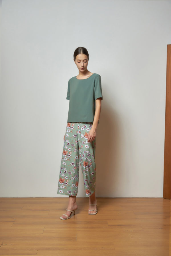 Reversible Basic Blouse I with bw polka dots and light green