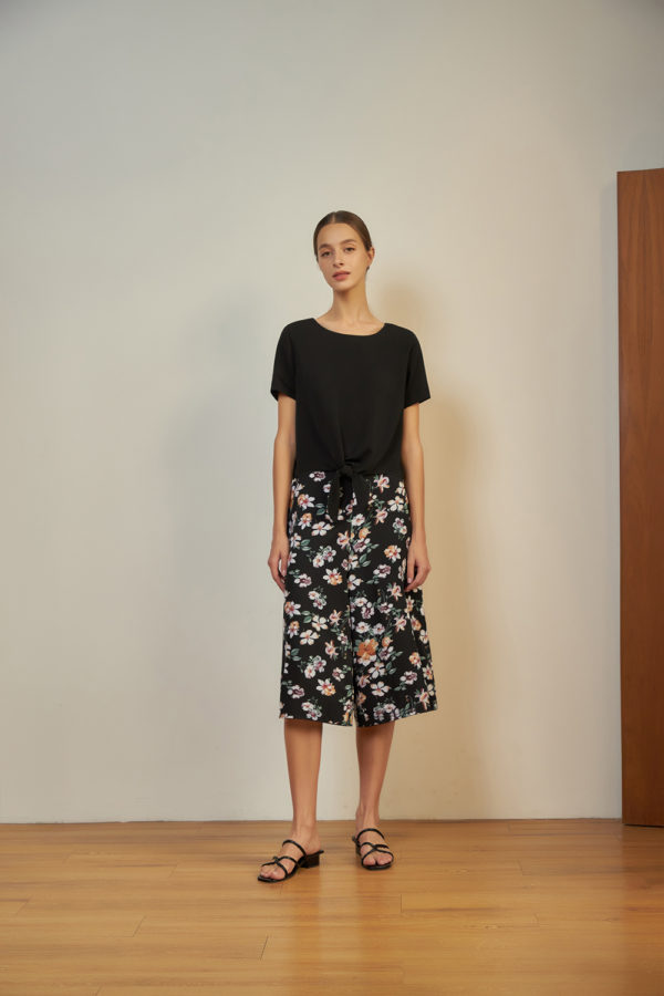Reversible Tie-Waist Blouse with dark green and black (reverse side)