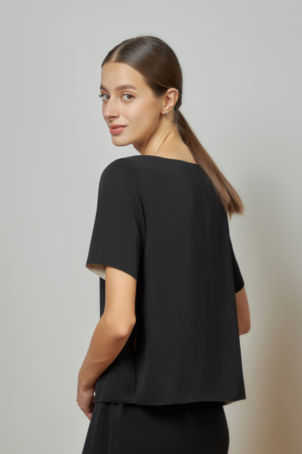 Reversible Basic Blouse I with light grey and black (reverse side)