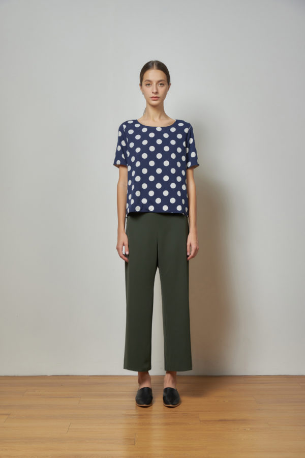 Reversible Basic Blouse I with navy polka dots and solid beige