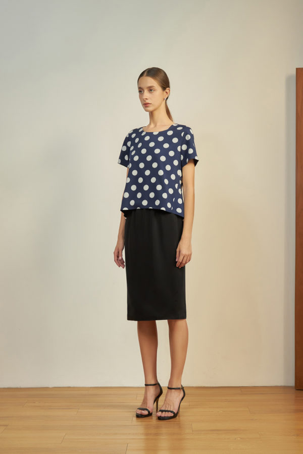 Reversible Midi Pencil Skirt with pink nude and black (reverse side)