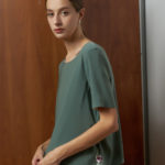 Reversible Basic Blouse I with bw polka dots and light green