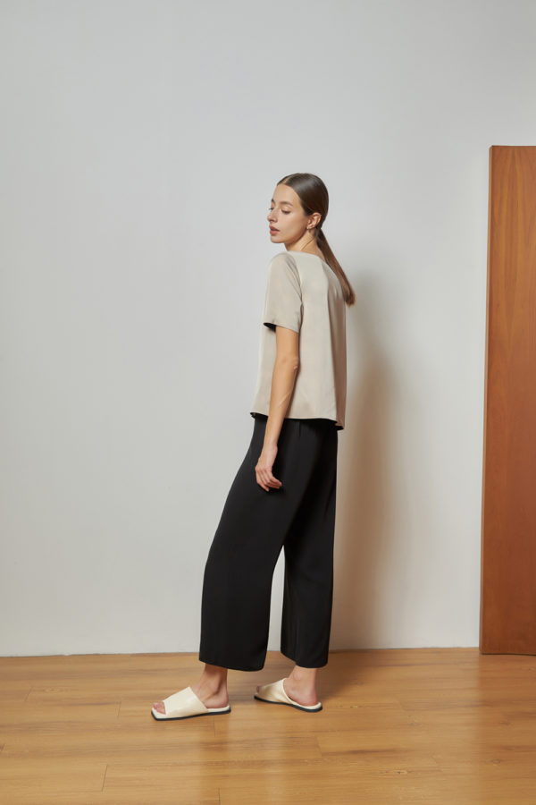 Reversible Signature Pants with dark green and black