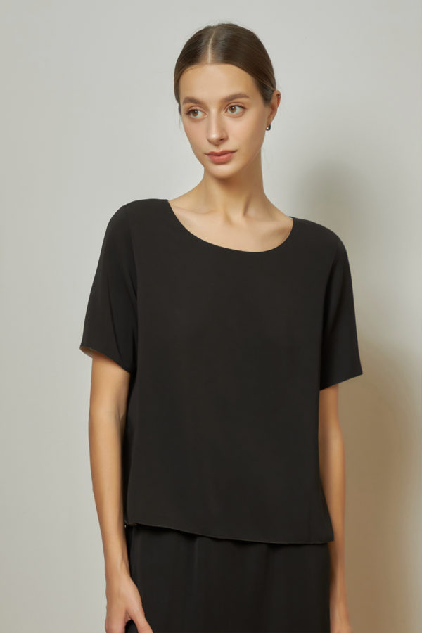 Reversible Basic Blouse I with light grey and black (reverse side)