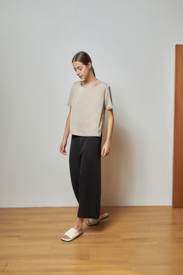 Reversible Signature Pants with dark green and black