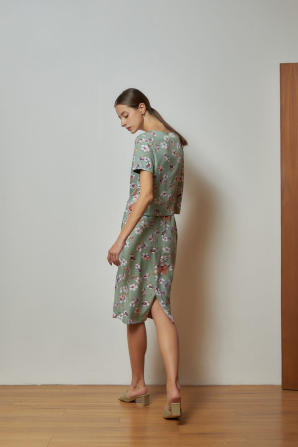Reversible Midi Pencil Skirt with green floral prints and pink nude